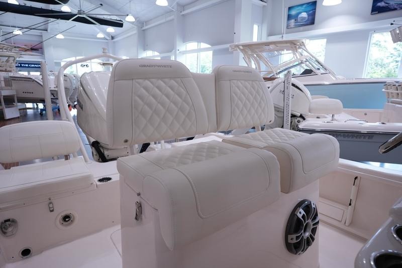 2025 Grady White 231 CE For Sale - Image 6