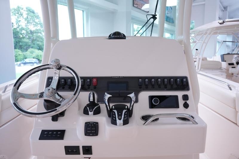 2026 Grady White Canyon 271 For Sale - Image 9