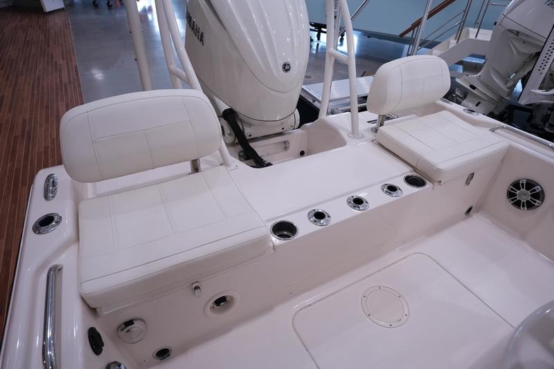 2025 Grady White 231 CE For Sale - Image 3