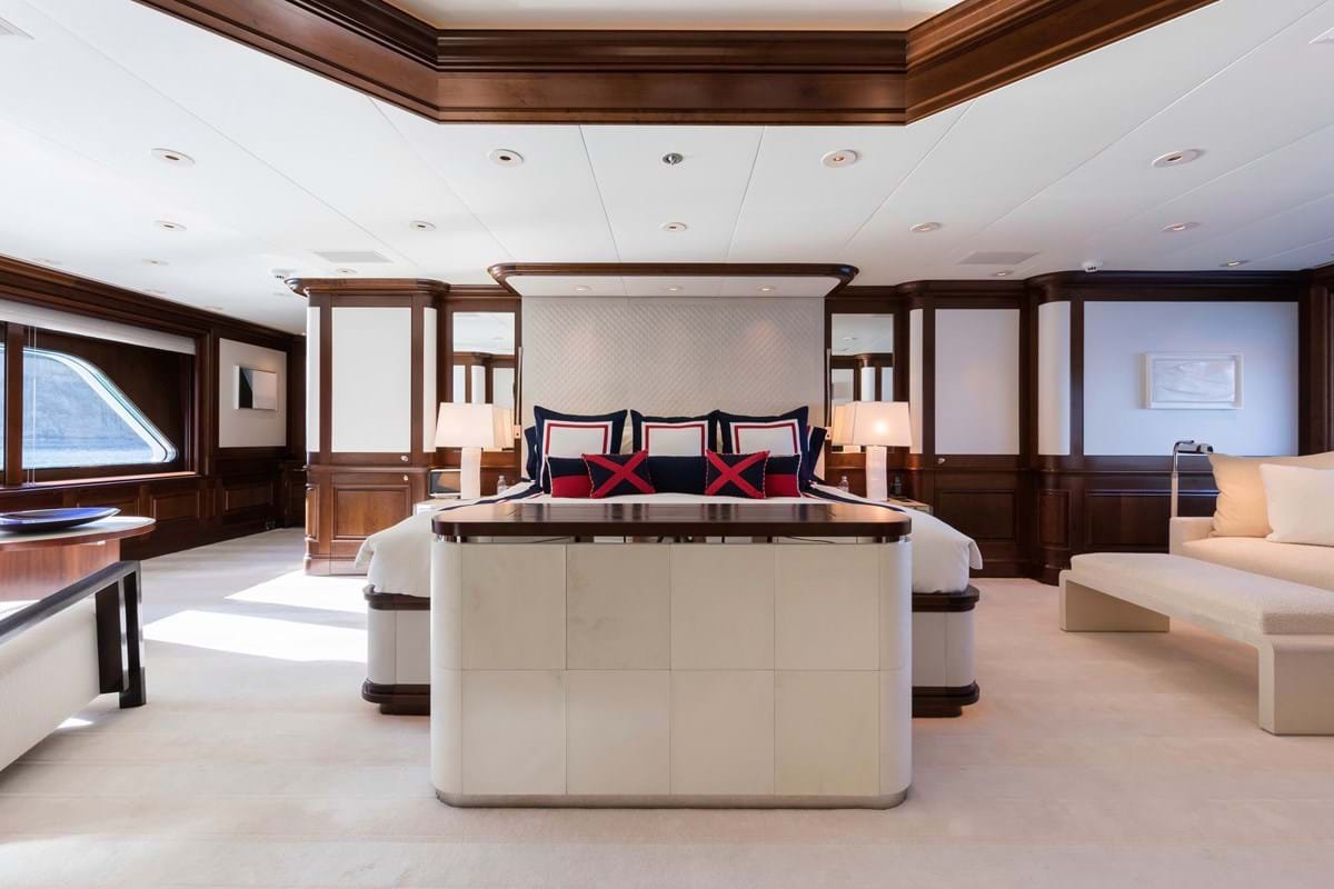 FLAG Motor yacht for sale - Image 8