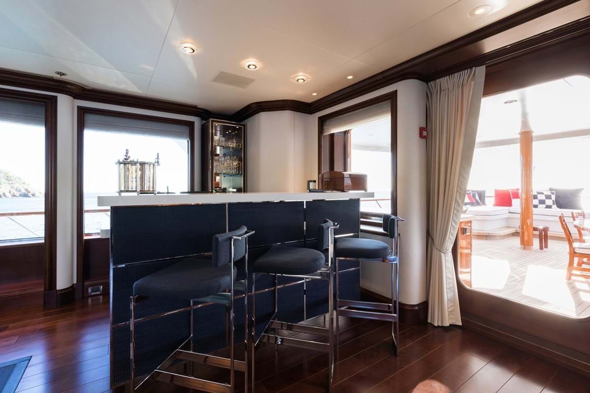 FLAG Motor yacht for sale - Image 20