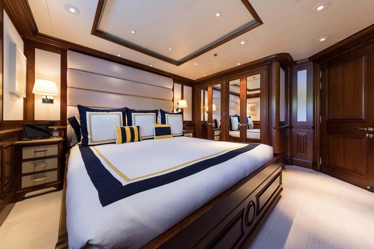 FLAG Motor yacht for sale - Image 14