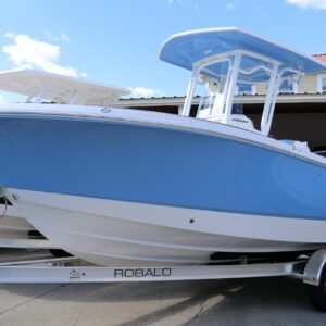 Buy 2024 Robalo R230 Center Consol